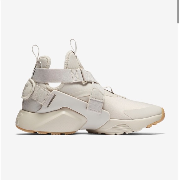 nike huarache city high women's